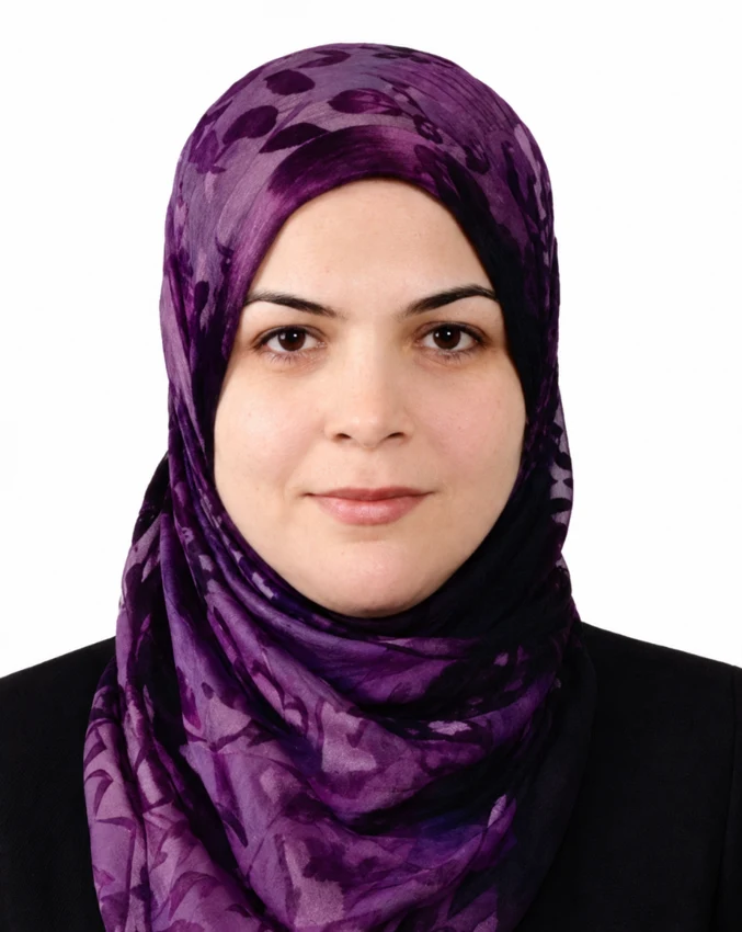 Portrait of Dr. Liqaa Abdulridha Rafiee