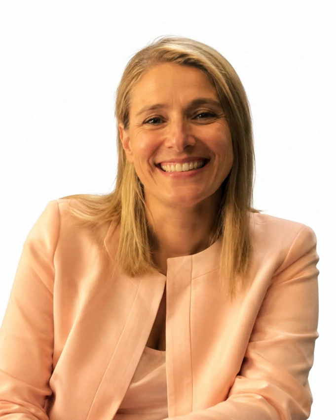 Portrait of Dr. Nisrine Bazarbachi